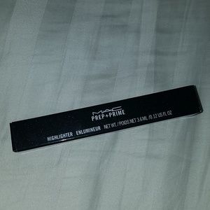 MAC Prep and Prime Highlighter/Color Corrector